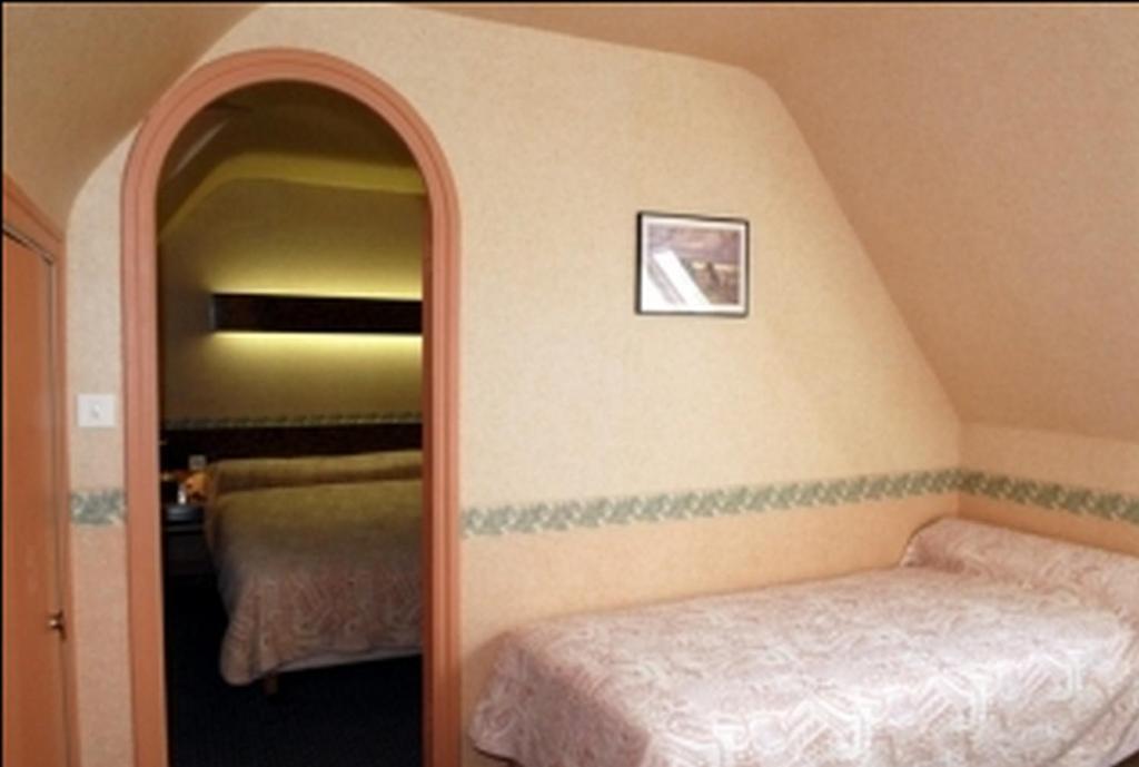 La Ferme Du Relais Bigouden Hotel Plomeur Room photo