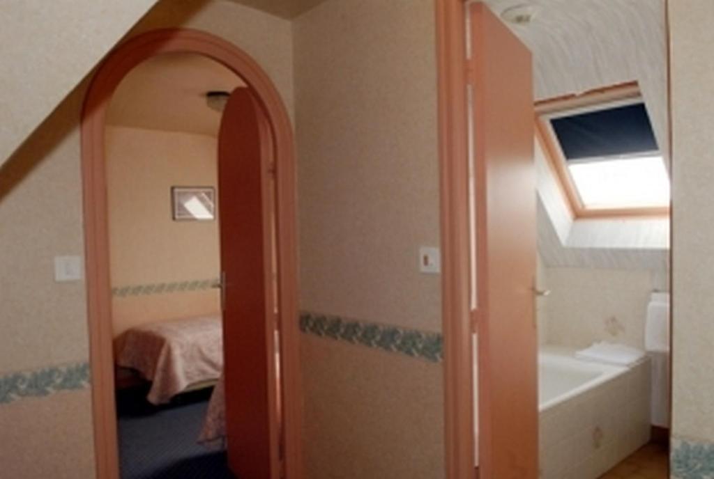 La Ferme Du Relais Bigouden Hotel Plomeur Room photo
